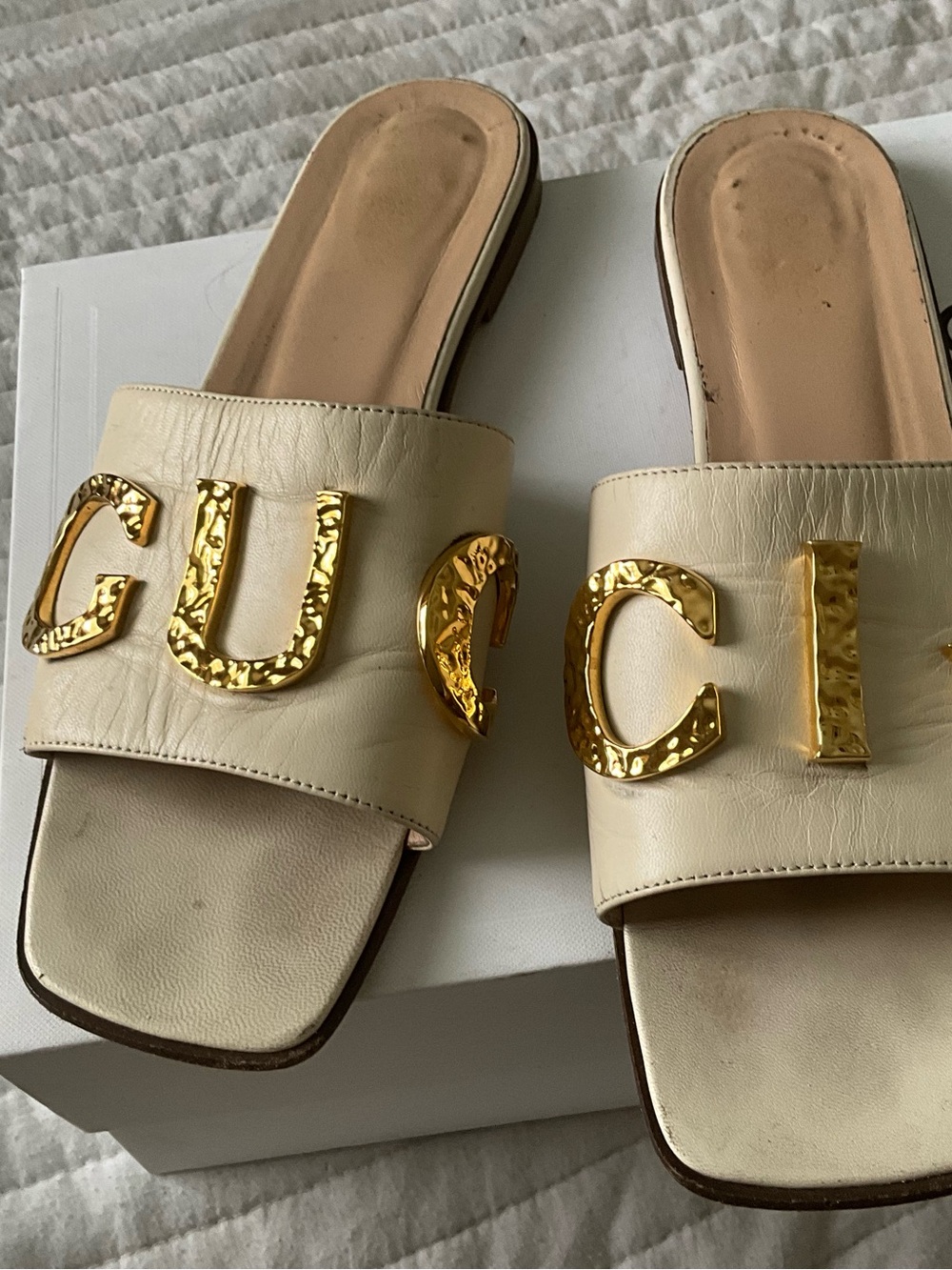 Gucci Cream Leather Slide Sandals with Gold Logo Hardware